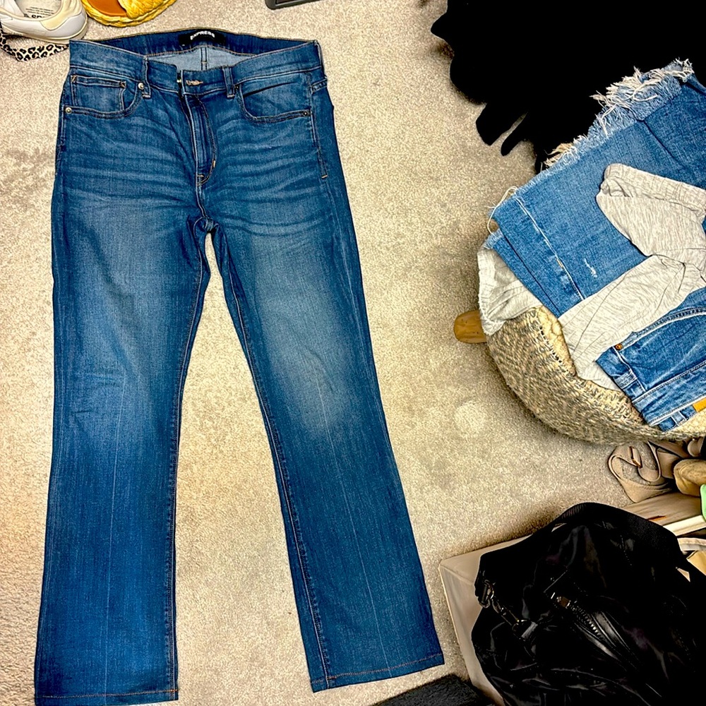 Express barely boot mid-rise stretch jeans